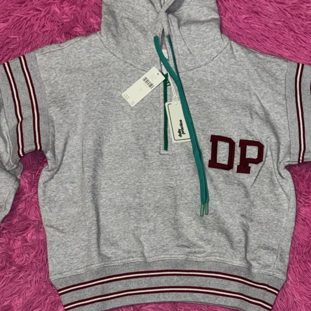 Anthropologie Drawstring Long Sleeve Hoodie Size Medium/Daily Practice